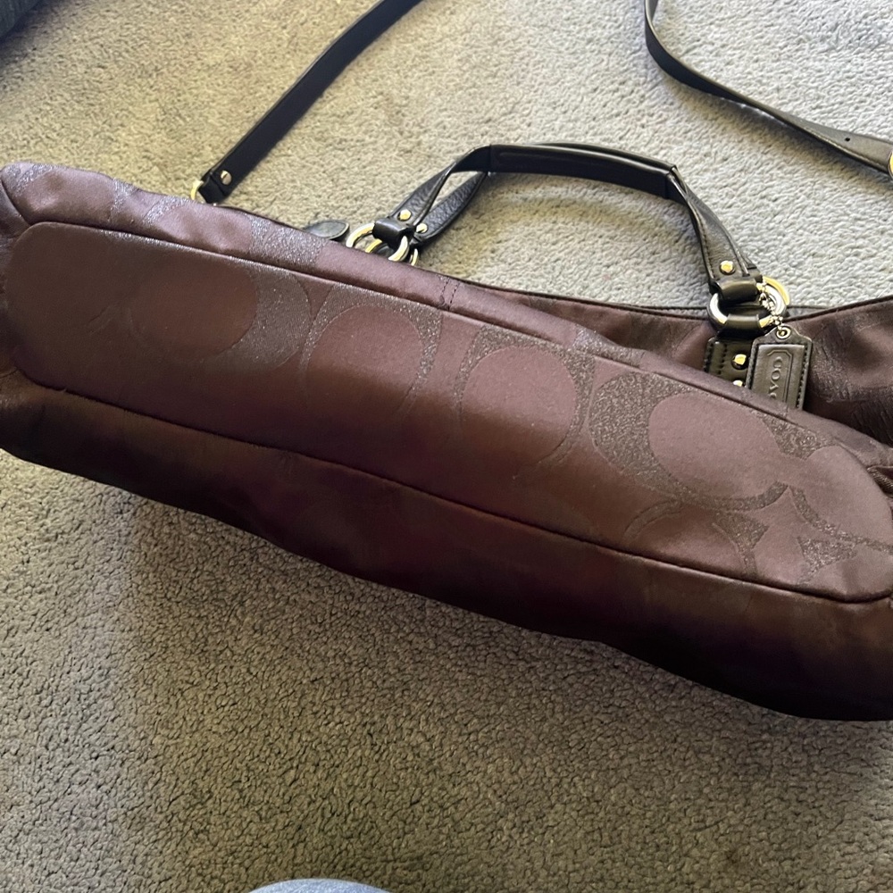 Coach Campbell Signature Canvas Shoulder Bag Brown - Picture 6 of 12